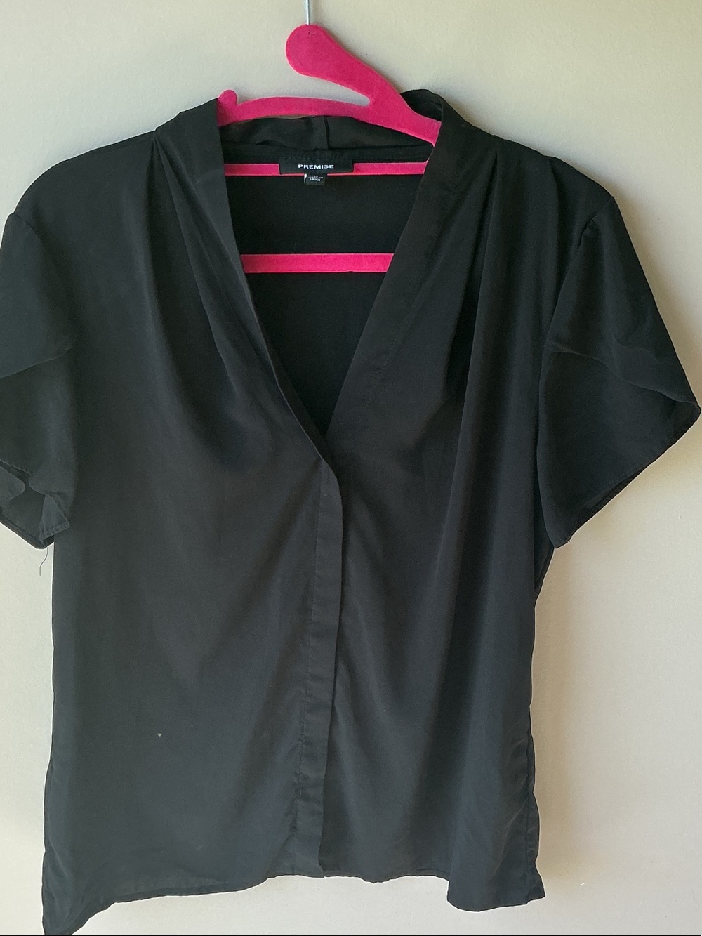 Premise Black Short-Sleeve V-Neck Top